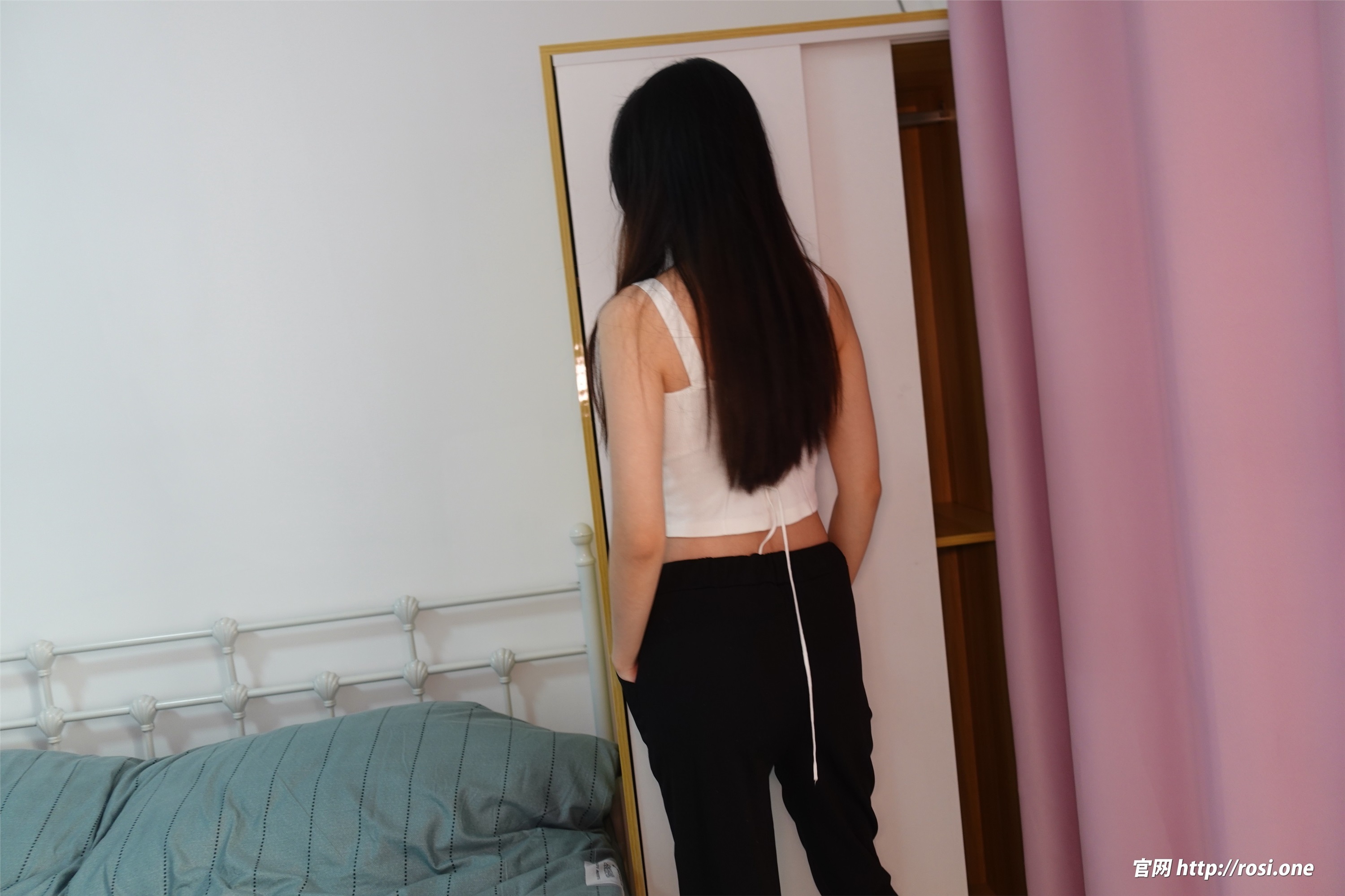 ROSI写真 2022.05.07 NO.3806